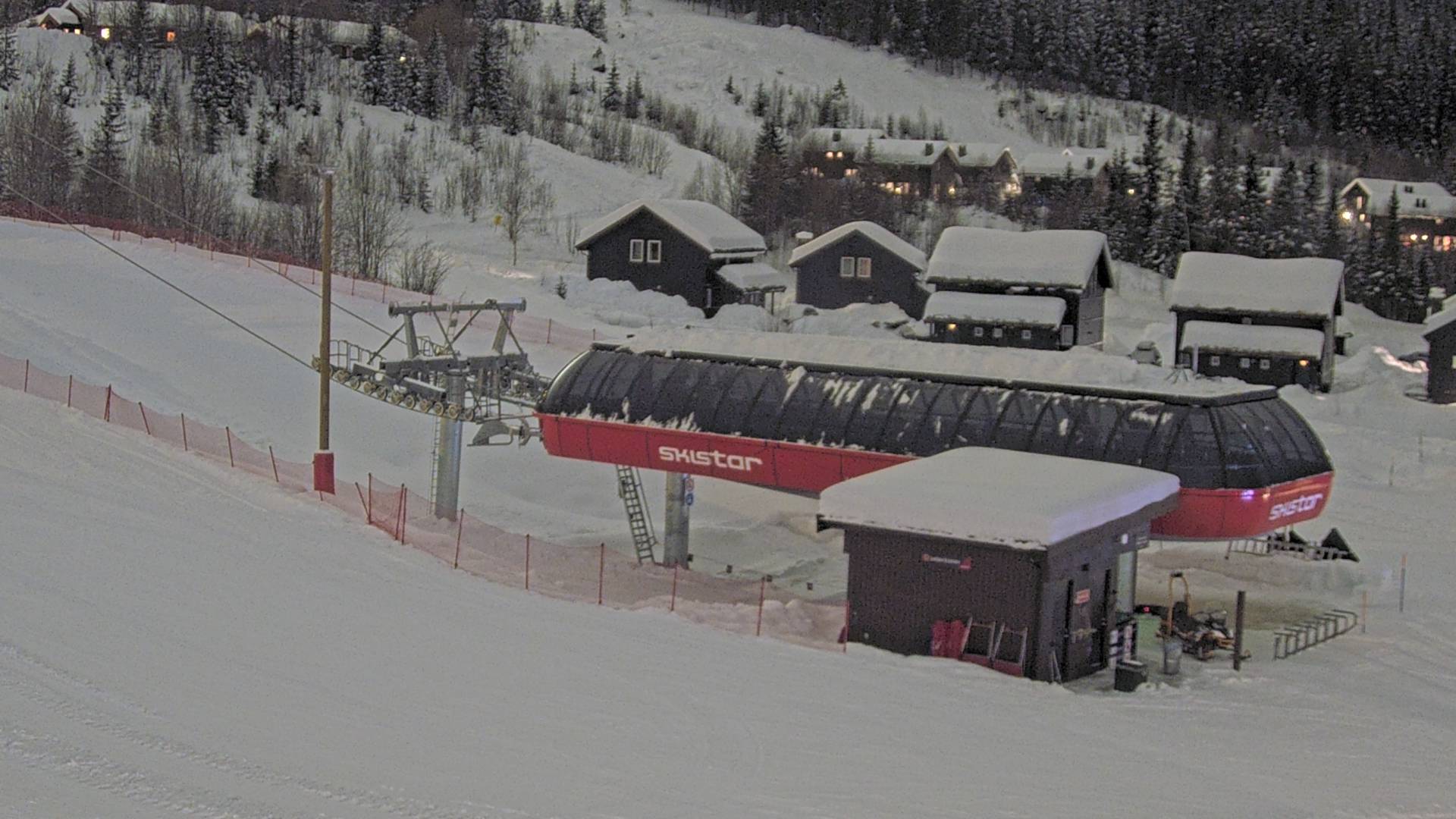 Lodge Express (F), kameran uppdaterad2026-02-24T21:37:23.247