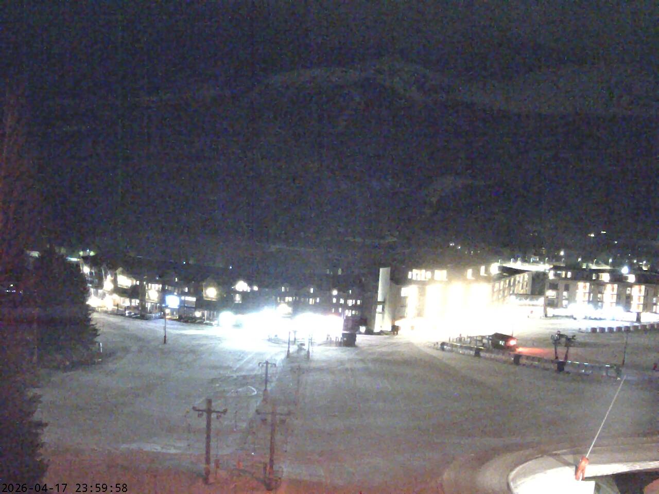 SkiStar Lodge, kameran uppdaterad2026-04-18T00:00:05.06