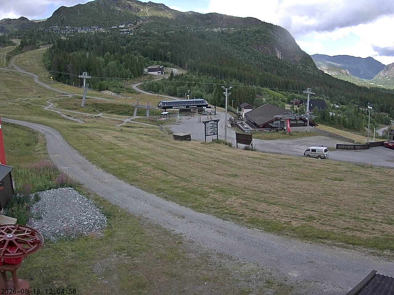 Baseområdet, kameran uppdaterad2026-08-18T12:05:01.023