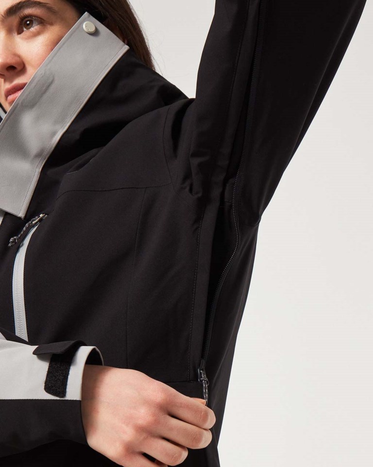 Oakley Camellia Core Insulated Jacket W Blackout